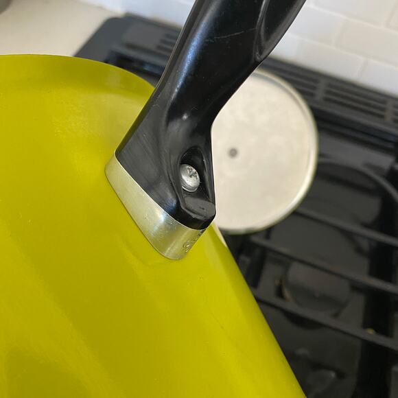 Rare Wear Ever 3Qt Vegetable Pot Vintage Green USA Made With Lid Cooking Kitchen - Picture 7 of 9